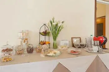 Happiness - Center Bed & Breakfast *