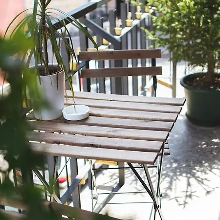 Happiness - Center Bed & Breakfast *
